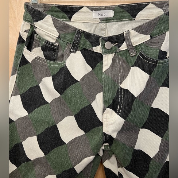 NICOLI Green Checkered Midrise Pants - Picture 6 of 8